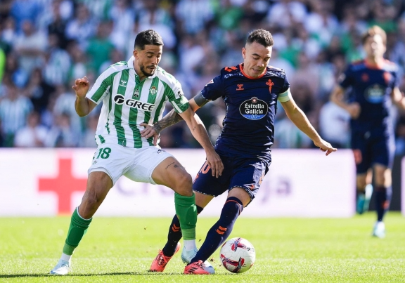 You are currently viewing Đá Phạt Bóng Đá – Tìm Hiểu Các Loại Kèo Đá Phạt Chính Xác Kubet